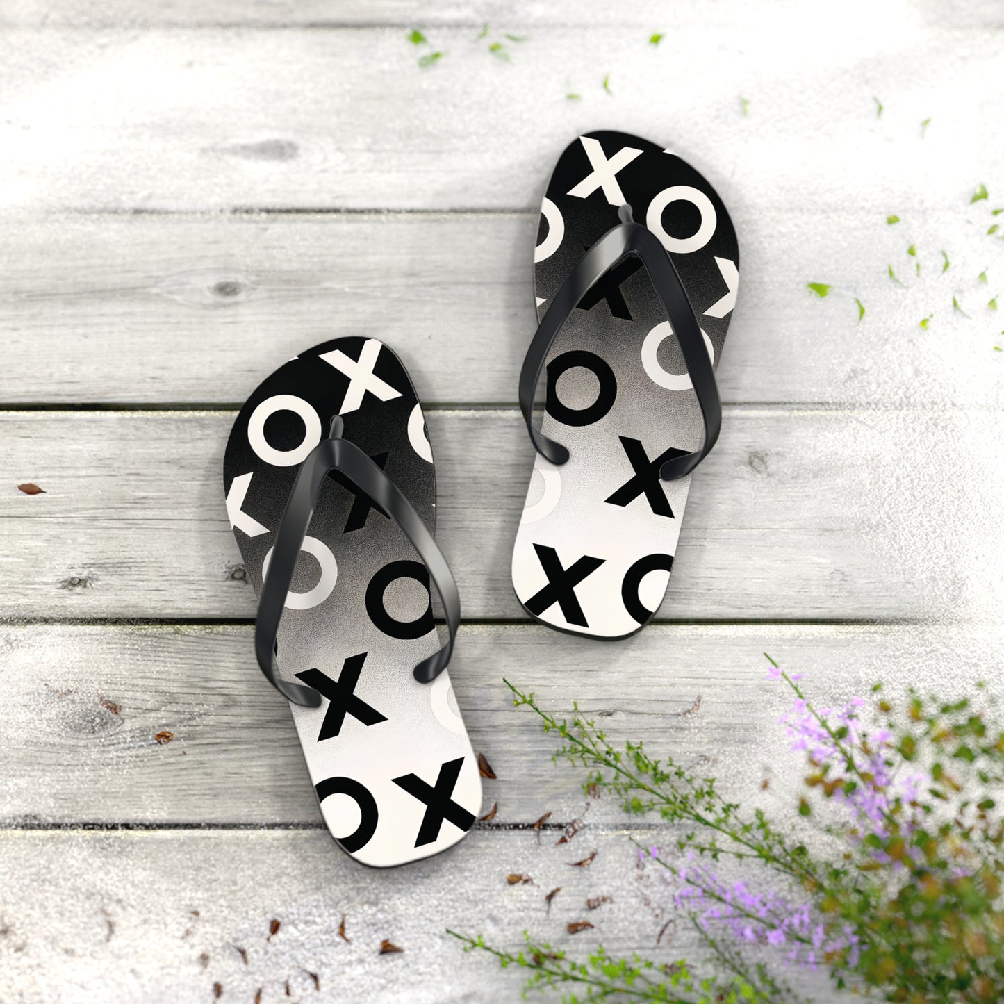 Stylish Flip Flops with Minimalist OX Design, Beach Footwear, Summer Sandals, Casual Summer Vibes, Vacation Essentials